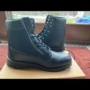 Gorilla Men’s Boots